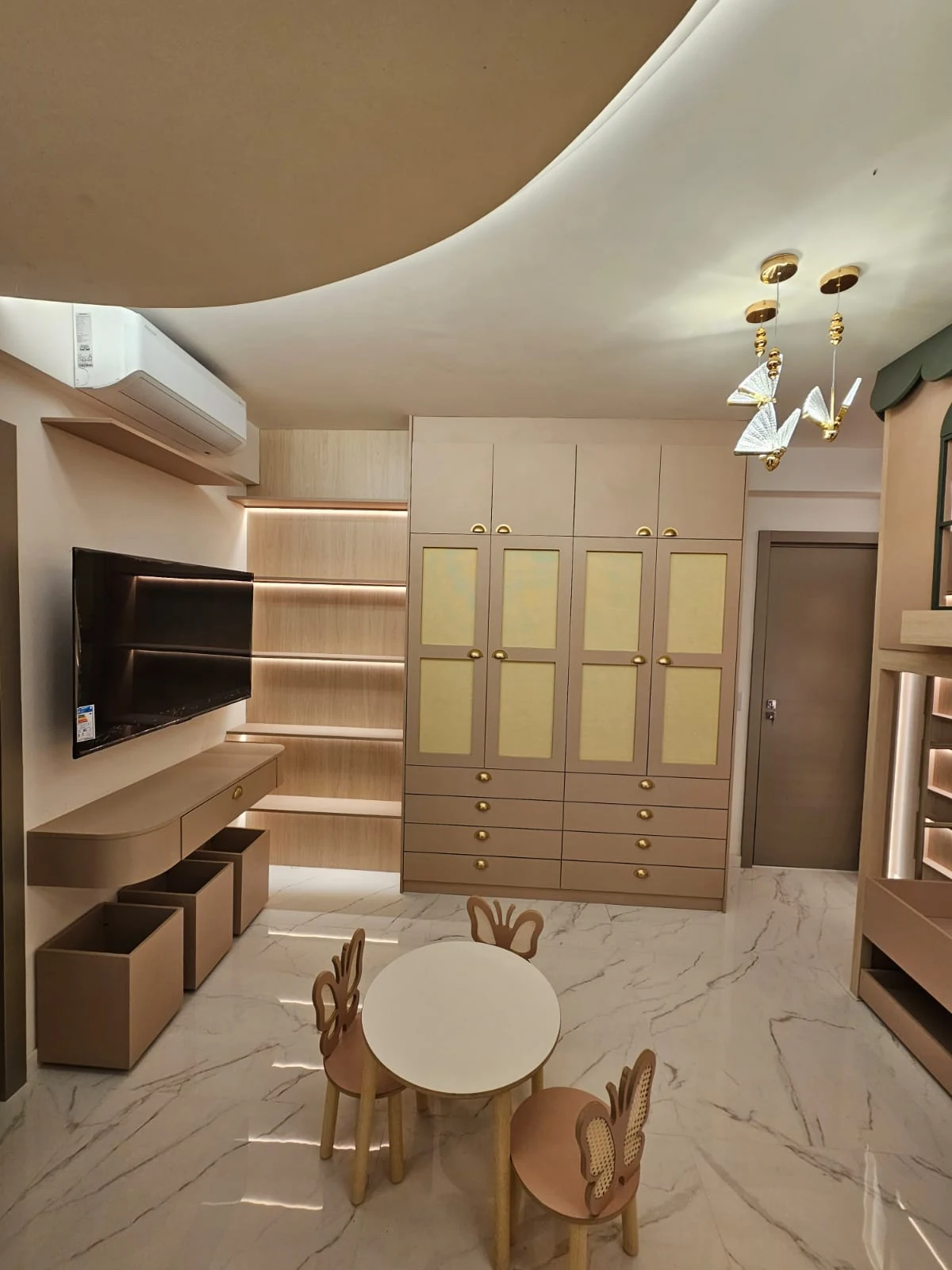 Closet planejado infantil Seade e Serra